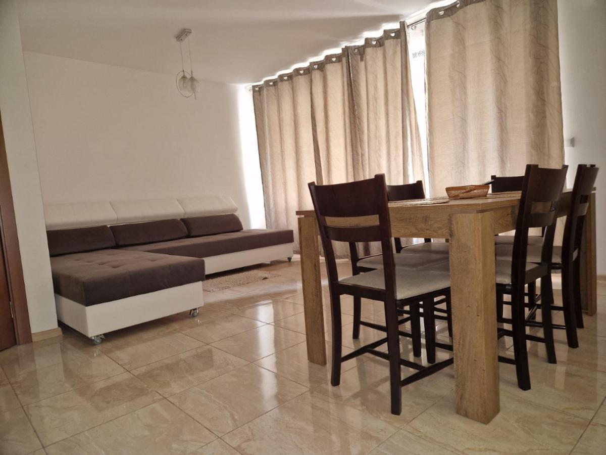 Sea Garden Marina 2 Apartment Βάρνα Εξωτερικό φωτογραφία