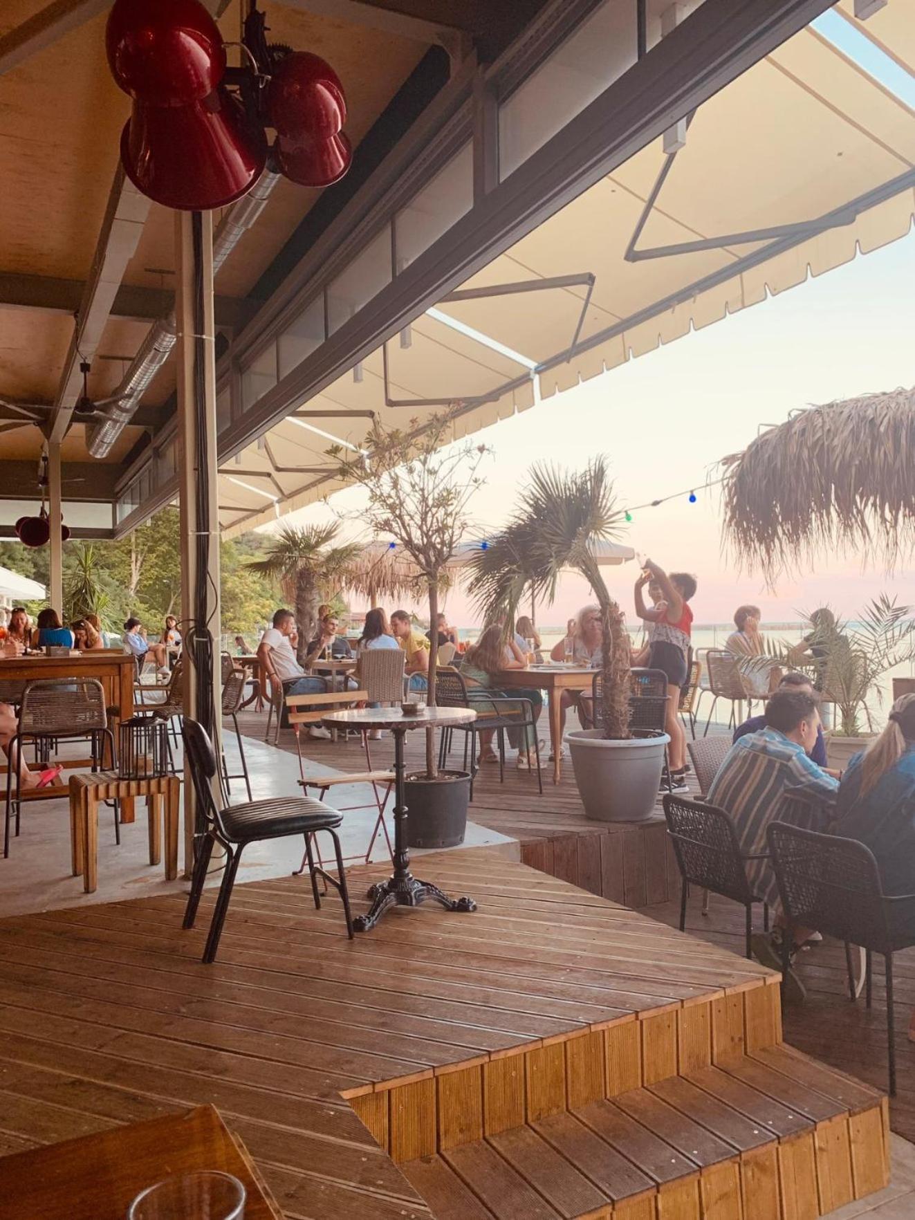Sea Garden Marina 2 Apartment Βάρνα Εξωτερικό φωτογραφία