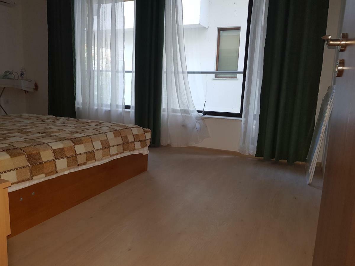 Sea Garden Marina 2 Apartment Βάρνα Εξωτερικό φωτογραφία